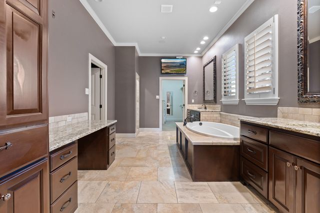 9005 Juneau Avenue, Lubbock, TX 79424