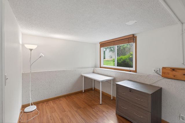 8522 Darnel Road, Eden Prairie, MN 55347