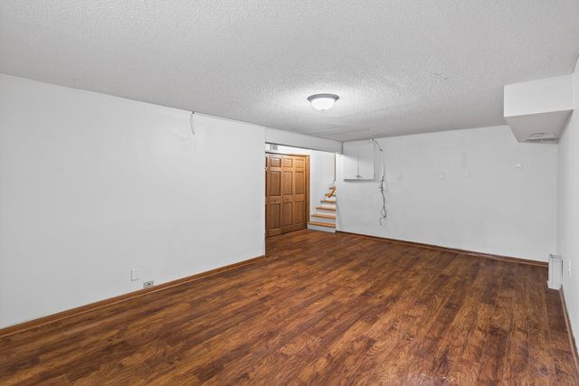 8522 Darnel Road, Eden Prairie, MN 55347