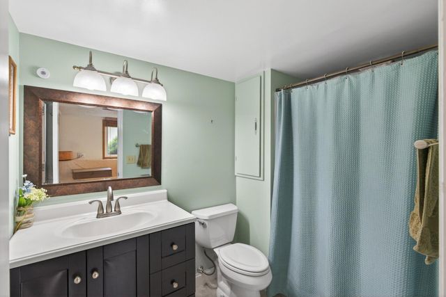 8522 Darnel Road, Eden Prairie, MN 55347