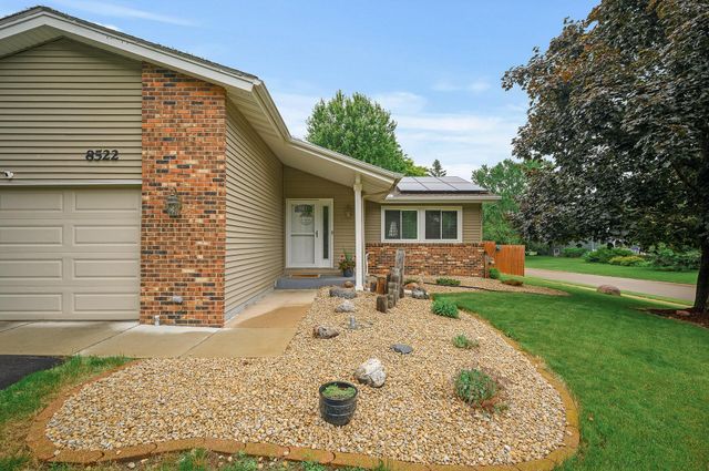 8522 Darnel Road, Eden Prairie, MN 55347