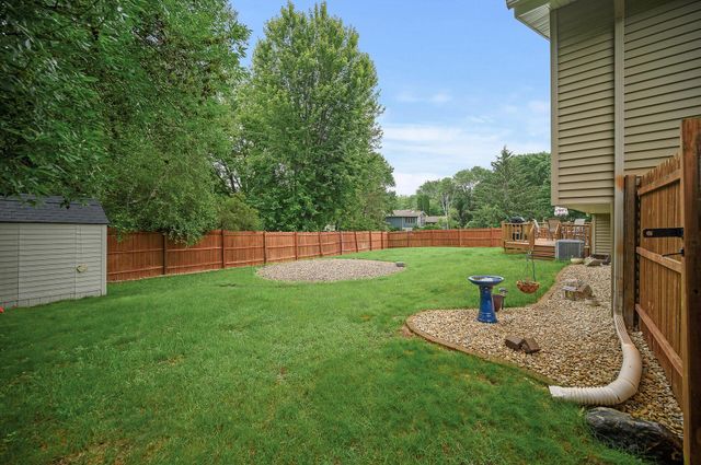 8522 Darnel Road, Eden Prairie, MN 55347