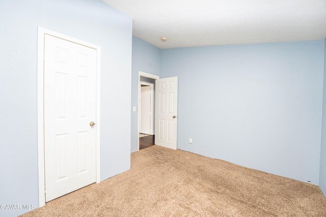 3255 E Avenue R 91, Palmdale, CA 93550