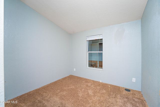 3255 E Avenue R 91, Palmdale, CA 93550