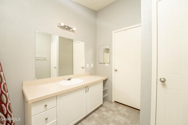 3255 E Avenue R 91, Palmdale, CA 93550