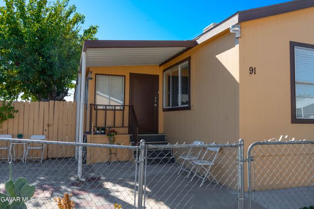 3255 E Avenue R 91, Palmdale, CA 93550