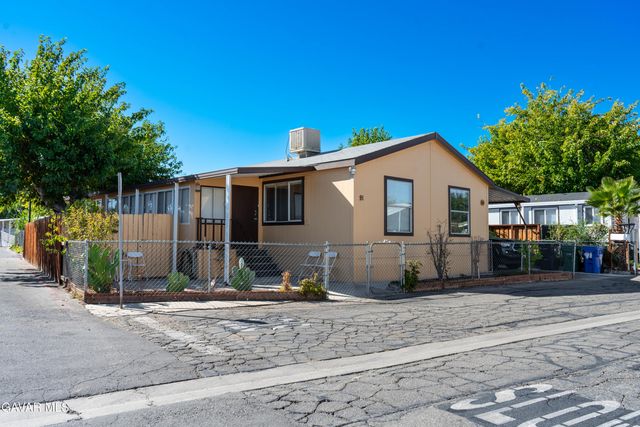 3255 E Avenue R 91, Palmdale, CA 93550