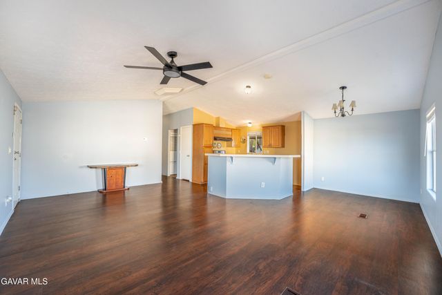 3255 E Avenue R 91, Palmdale, CA 93550