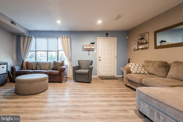 3473 E GATE PL, Southampton, PA 18966