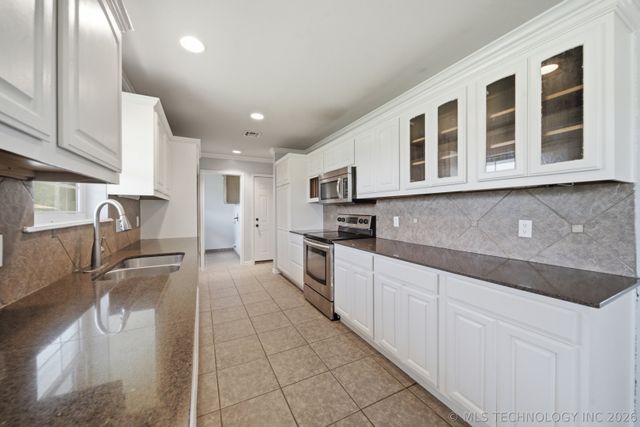 17608 N 161st East Avenue, Oologah, OK 74053