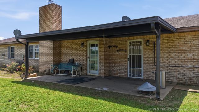 17608 N 161st East Avenue, Oologah, OK 74053