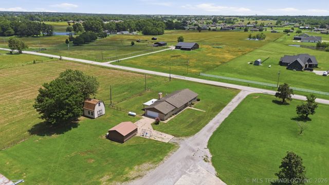 17608 N 161st East Avenue, Oologah, OK 74053