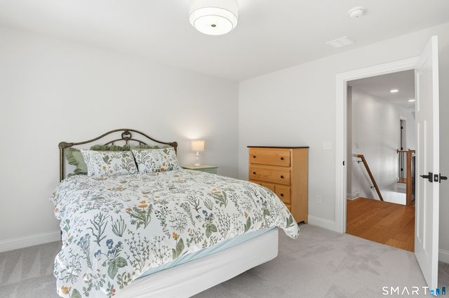 46 Soderman Way 46, Cheshire, CT 06410