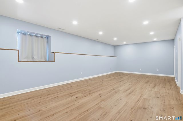 46 Soderman Way 46, Cheshire, CT 06410