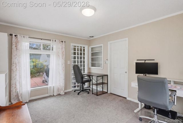 18405 Westland Avenue, Southfield, MI 48075