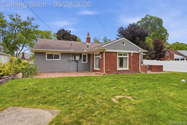 18405 Westland Avenue, Southfield, MI 48075