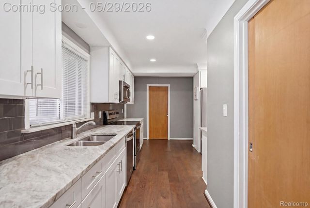 18405 Westland Avenue, Southfield, MI 48075
