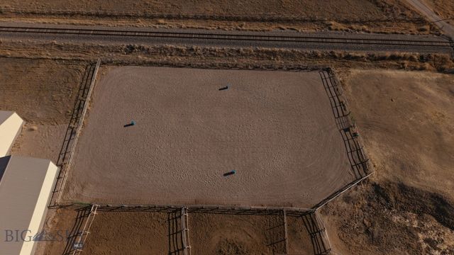 4237 Mt Highway 91 S A-D, Dillon, MT 59725