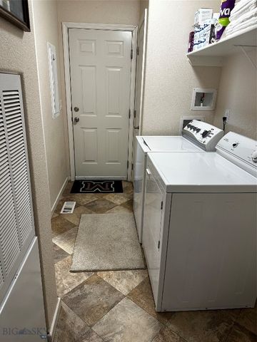 4237 Mt Highway 91 S A-D, Dillon, MT 59725