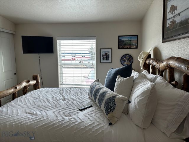 4237 Mt Highway 91 S A-D, Dillon, MT 59725