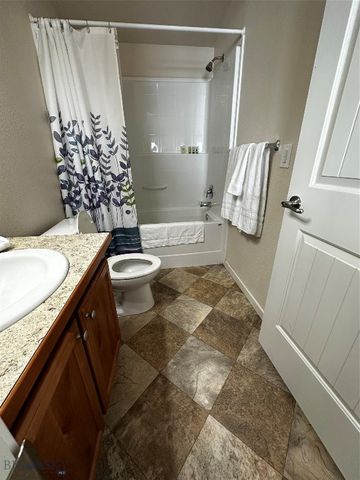 4237 Mt Highway 91 S A-D, Dillon, MT 59725