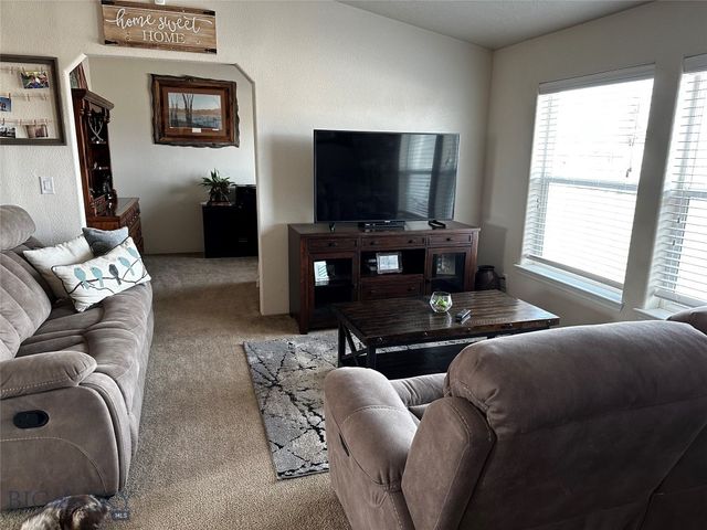 4237 Mt Highway 91 S A-D, Dillon, MT 59725