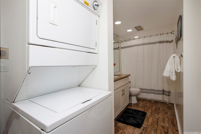 60 N Beretania Street 1809, Honolulu, HI 96817