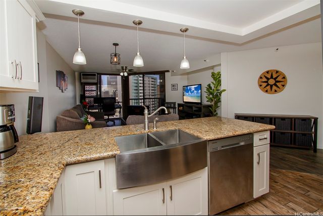 60 N Beretania Street 1809, Honolulu, HI 96817