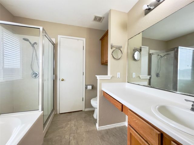 318 Mitchell DR, Hutto, TX 78634