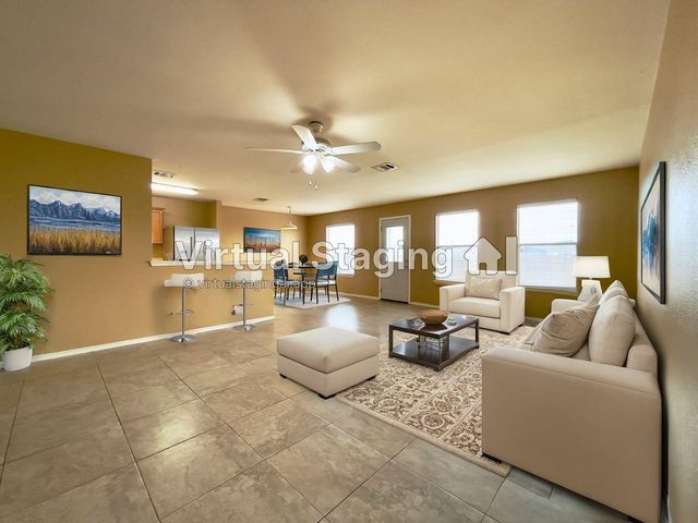 318 Mitchell DR, Hutto, TX 78634