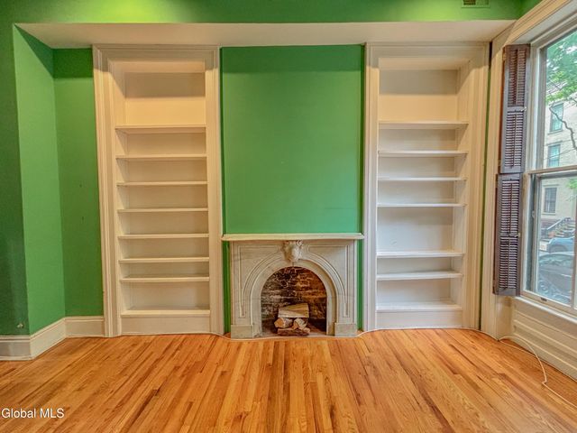 149 Lancaster Street, Albany, NY 12210