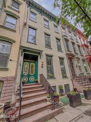 149 Lancaster Street, Albany, NY 12210