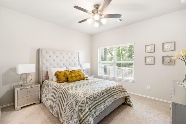 97 Courageous Side Way, Magnolia, TX 77354
