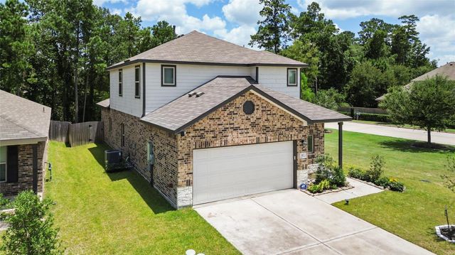 97 Courageous Side Way, Magnolia, TX 77354