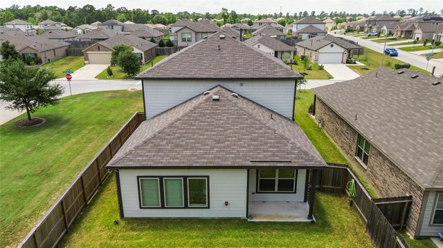 97 Courageous Side Way, Magnolia, TX 77354