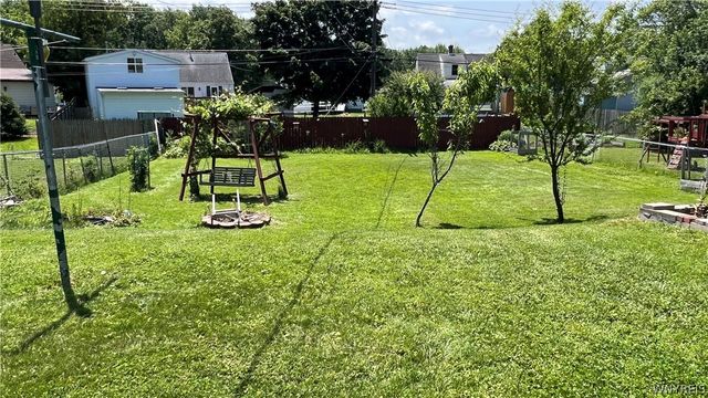 4649 Wilson Drive, Hamburg, NY 14075