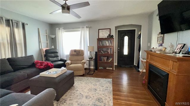 4649 Wilson Drive, Hamburg, NY 14075