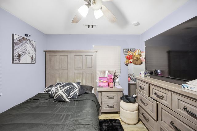 4100 W 19th Place, Gary, IN 46404