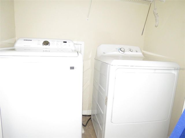 5868 FISHHAWK RIDGE DRIVE, Lithia, FL 33547