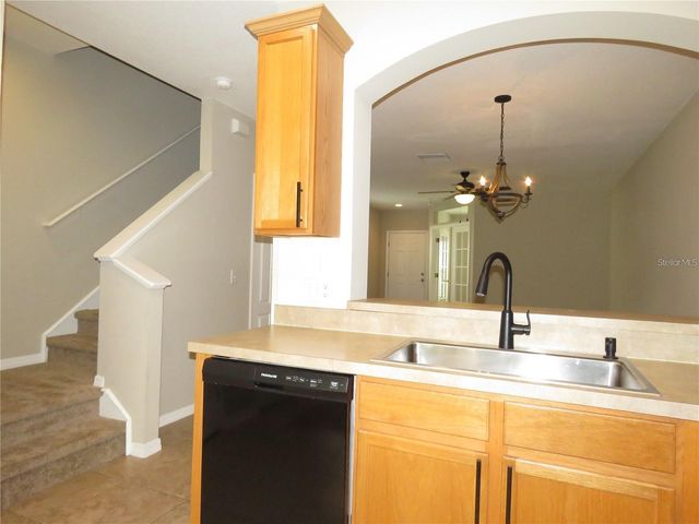 5868 FISHHAWK RIDGE DRIVE, Lithia, FL 33547