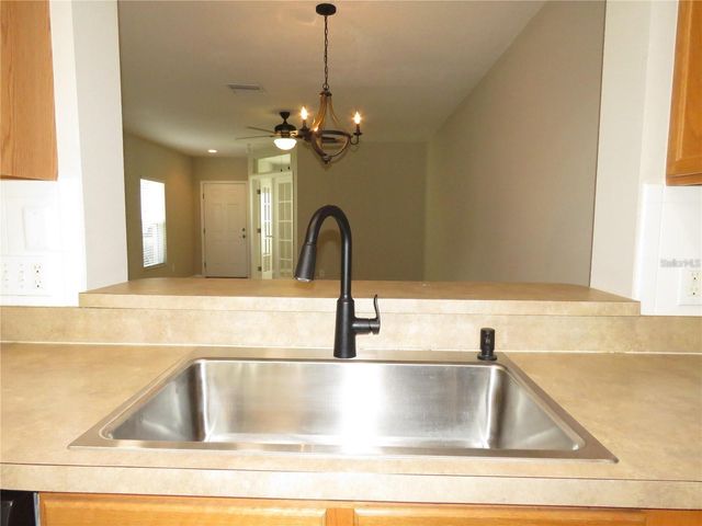 5868 FISHHAWK RIDGE DRIVE, Lithia, FL 33547