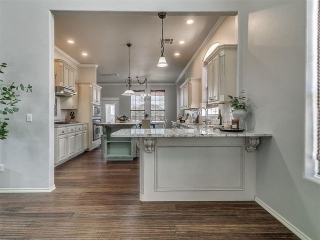 2047 Park Avenue, Newcastle, OK 73065