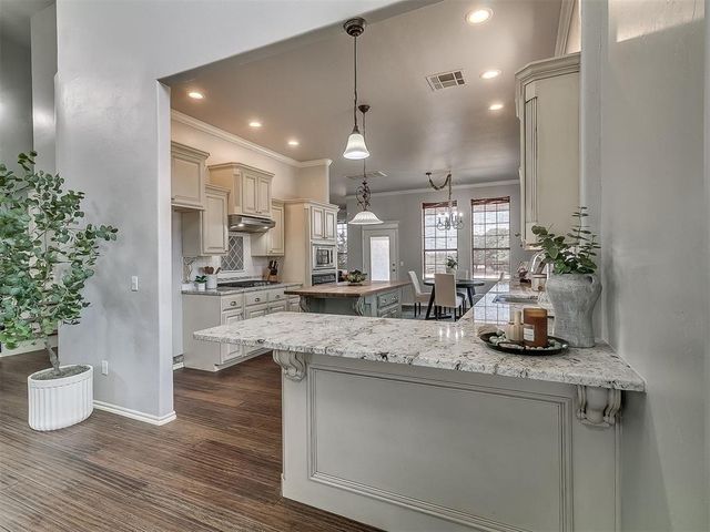 2047 Park Avenue, Newcastle, OK 73065