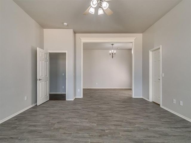 2047 Park Avenue, Newcastle, OK 73065