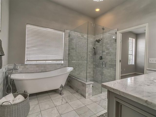 2047 Park Avenue, Newcastle, OK 73065