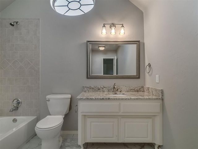 2047 Park Avenue, Newcastle, OK 73065