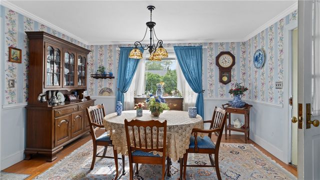 14 Barnes Street, Smithfield, RI 02828