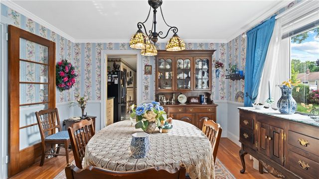 14 Barnes Street, Smithfield, RI 02828