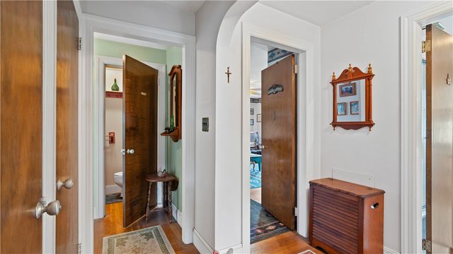 14 Barnes Street, Smithfield, RI 02828