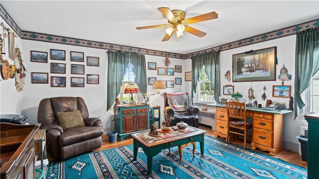 14 Barnes Street, Smithfield, RI 02828